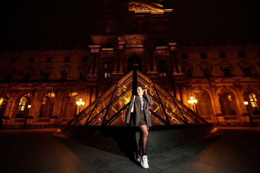 Paris: Professional Photoshoot with 300+ Photos + 1 present - Timing, Weather, and Crowd Reality at Big Icons