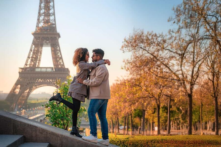 Paris: Professional Photoshoot with the Eiffel Tower - Key things to know before you book