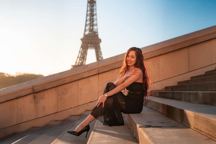 Paris: Professional Photoshoot with the Eiffel Tower - Should you book this Eiffel Tower photo session?