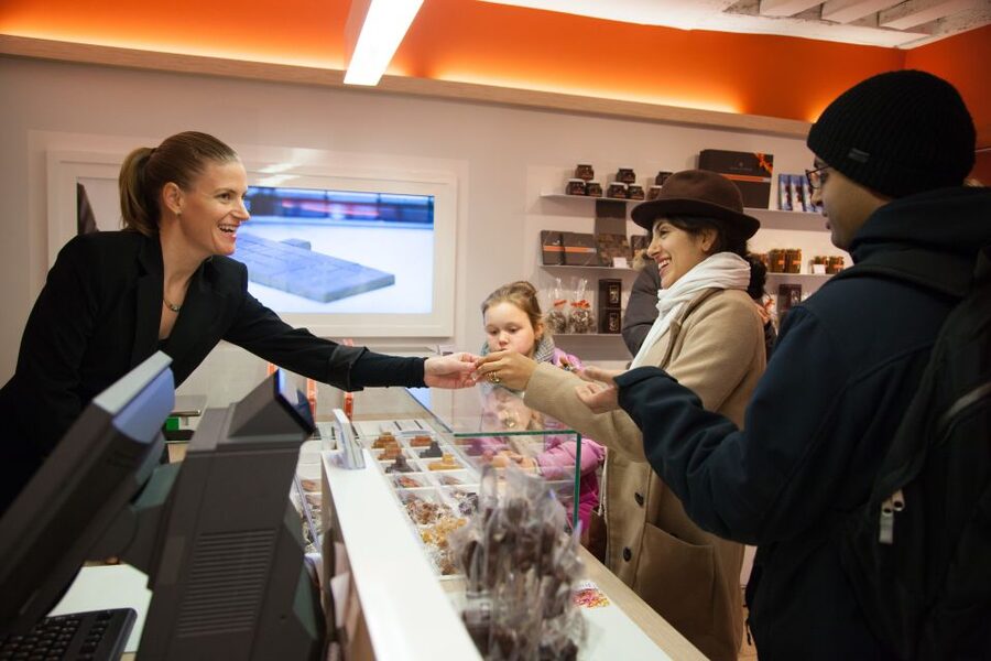 Paris: Pure Chocolate Walking Tour - Where you meet, where you start: Place de la Madeleine basics