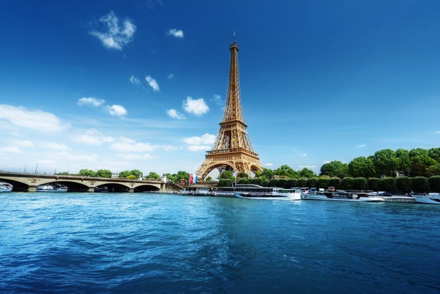 Paris: Romantic Cruise with 3-course Dinner on Seine River - Key highlights to watch for