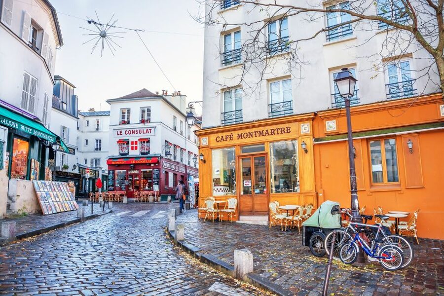 Paris's Old Town and Top 10 Sights Private Car Tour - The 3-hour essentials, from Ile de la Cité to the Eiffel Tower viewpoint