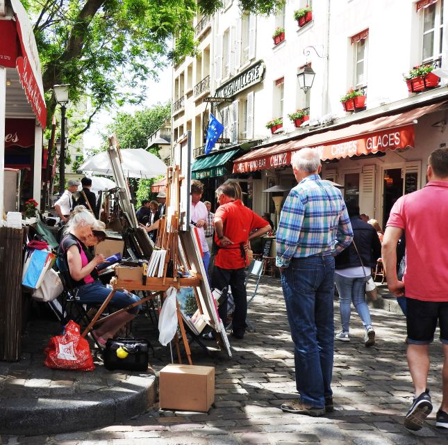 Paris: Sacré-Coeur and Montmartre Tour with Expert Guide - The guide experience: Portuguese commentary that keeps it human