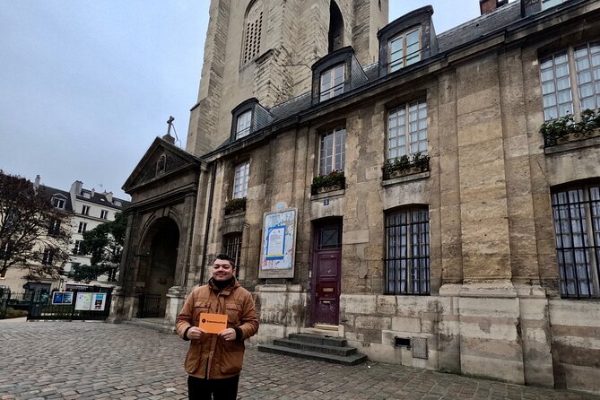 Paris Saint Germain Des Pres Walking Tour with Cruise Option - Key points worth knowing