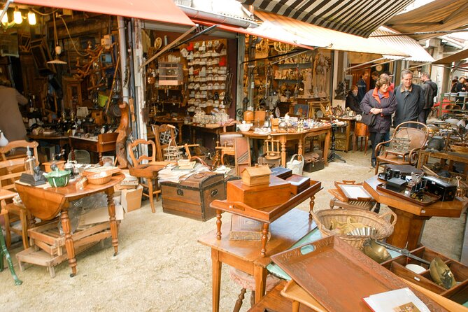Paris: Saint Ouen Flea Market Guided Tour with Local Guide - Guides who make the market click: Joanna and Erin as examples