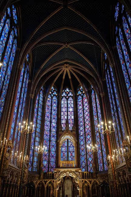 Paris: Sainte-Chapelle, Conciergerie, Notre Dame Guided Tour - Enter Sainte-Chapelle, then watch the light do its job