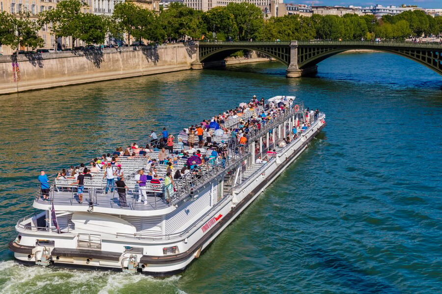 Paris : Scenic Cruise on the Seine River with Champagne - Key things to know before you go