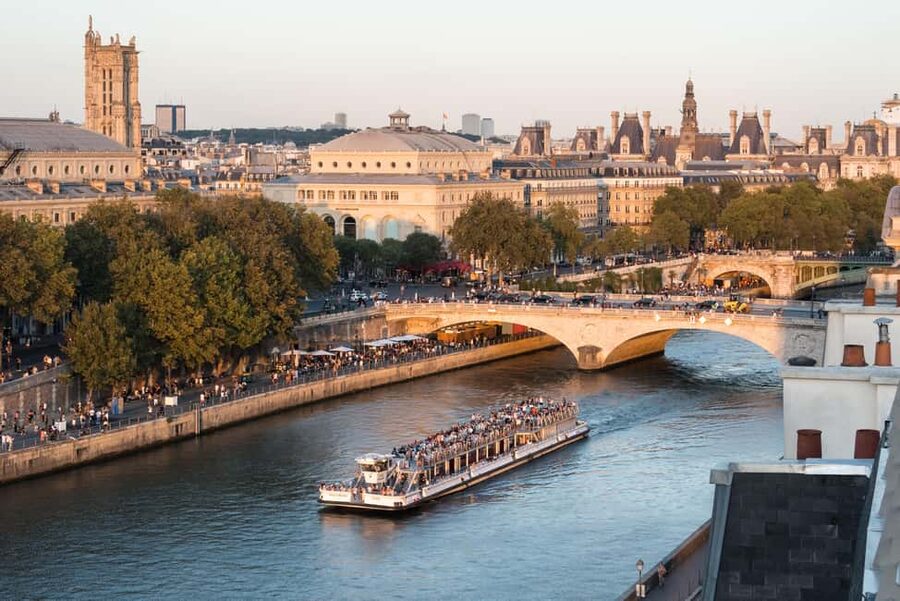 Paris : Scenic Cruise on the Seine River with Champagne - From the Louvre area to Musée d’Orsay, Paris from the river’s angle