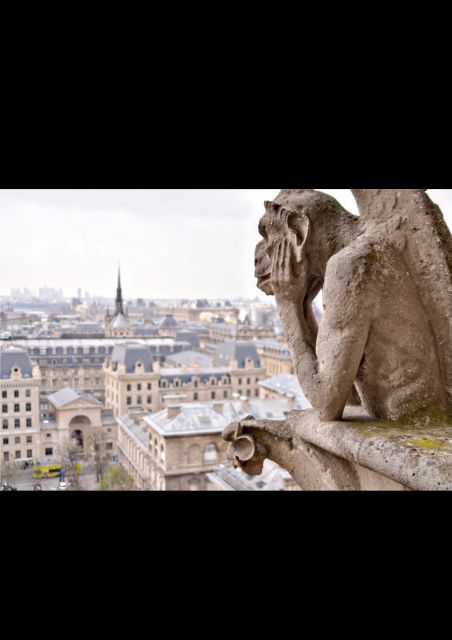 Paris: See 15 to 30 Top Sights with a Fun Guide - How the guide style affects your day
