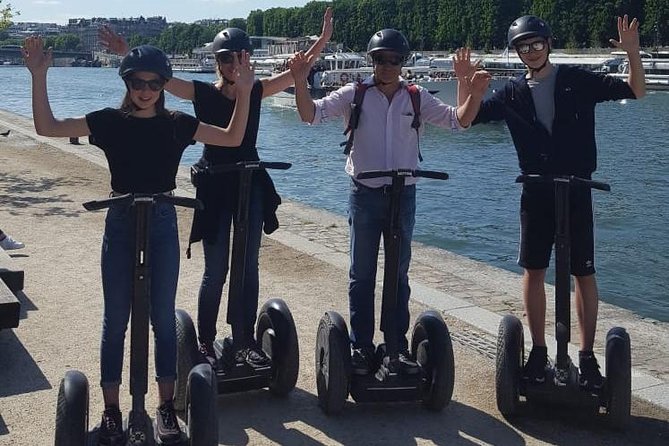 Paris Segway Tour with Ticket for Seine River Cruise - Eiffel Tower time: making your photo stop count