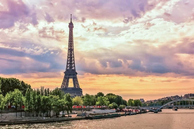 Paris: Seine Cruise & Crepe Tasting near the Eiffel Tower - Key Points You Should Know Before You Go