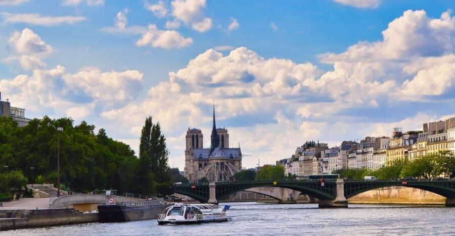 Paris: Seine Cruise with Snack/Optional Eiffel Tower Ticket - Key takeaways before you go