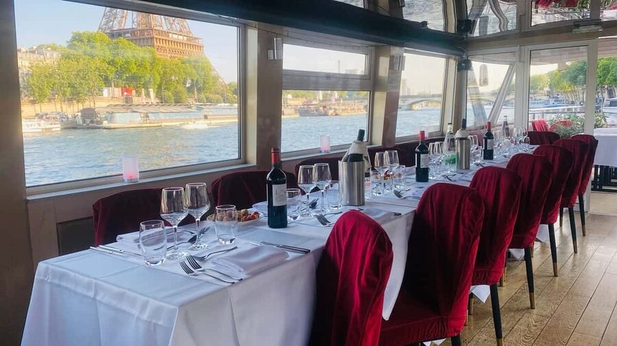 Paris: Seine Dinner Cruise from Eiffel Tower/Liberty Statue - Why This Eiffel Tower Seine Dinner Cruise Feels Like a Worth-It Evening