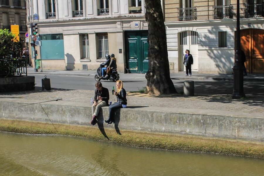 Paris: Seine River and Canal Saint-Martin Cruise - Dead Lock and Montfaucon: When the Canal Turns Dark