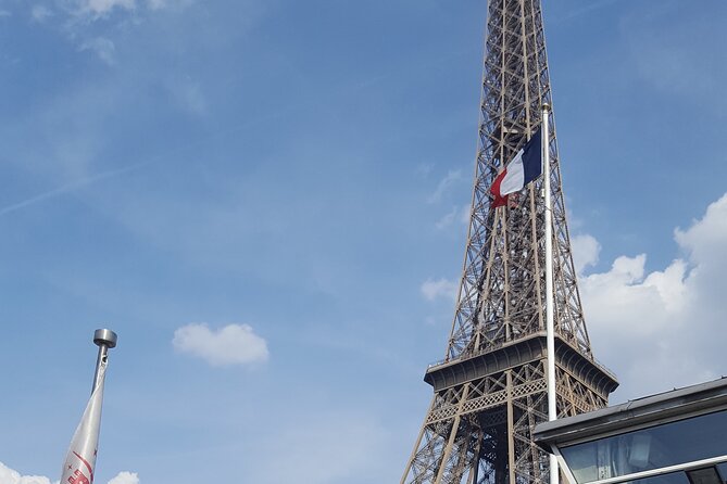 Paris Seine River Champagne Tasting Cruise - Booking timing and weather: the two practical realities