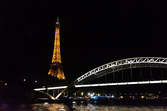 Paris Seine River Dinner Cruise by Maxim's with Champagne & Music - The night views: what you see from the river, stop by stop