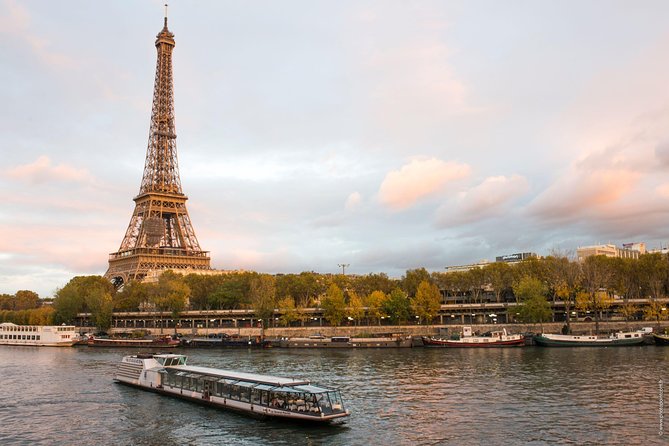 Paris Seine River Gourmet Lunch Cruise with Champagne Option - The 3-Course Lunch Menu: What You Can Expect to Taste