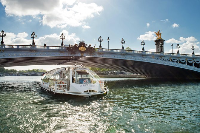 Paris Seine River Hop-On Hop-Off Sightseeing Cruise by Batobus - Boarding spots that match real Paris neighborhoods