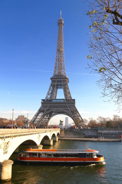 Paris: Seine River Panoramic Cruise - Getting to the boat: Saint-Michel meeting point, stairs, and timing