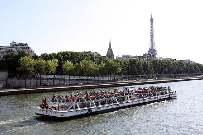 Paris Seine River Sightseeing Cruise Tour - Paris Seine Cruise at Bateaux Parisiens, right by the Eiffel Tower