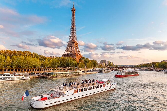 Paris Seine River Sightseeing Cruise Tour - Timing and departures: how often boats run and when to go
