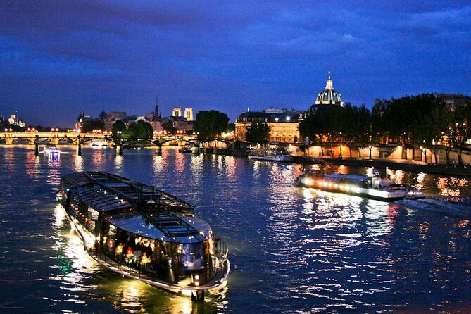 Paris Seine River Sightseeing Cruise Tour - Views from inside vs upper deck, and what cold or rain can do