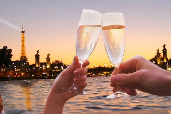 Paris: Seine River Sightseeing Sunset Cruise with Champagne - Is it a guided tour? Here’s how to think about it