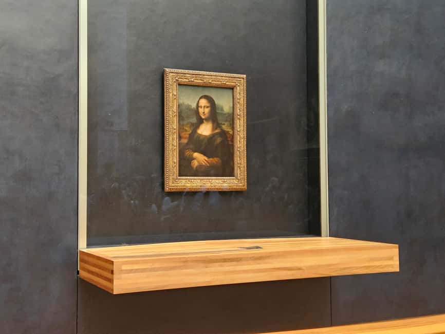 Paris Semi Private Walking Tour: Louvre, Eiffel Tower & Boat - Skip-the-Line Louvre Highlights, Including the Mona Lisa Moment