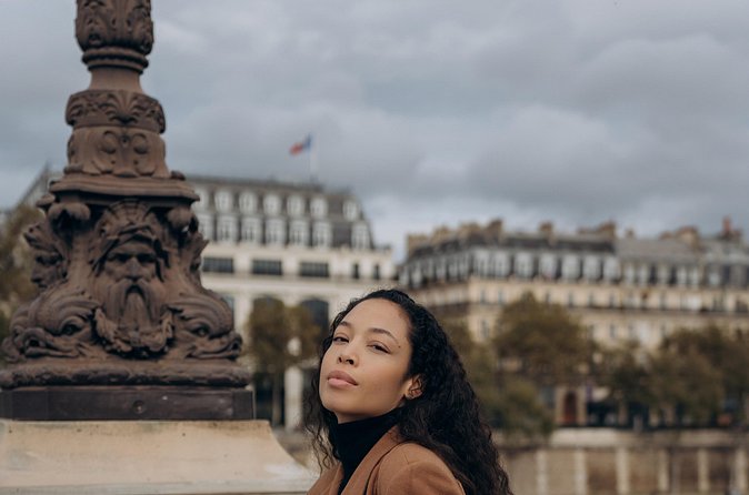 Paris Shopping Experience with a Personal Shopper - Boutique strategy in Le Marais, including “fit and fabric” thinking