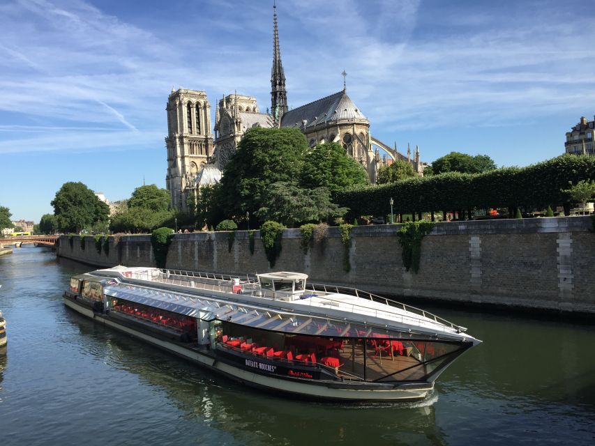 Paris: Sightseeing Cruise on the Seine with 3-Course Lunch - Notre Dame and Île de la Cité: the sight most people come for