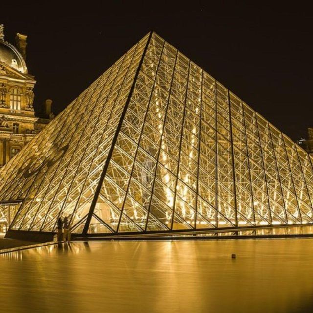 Paris: Sightseeing tour of Paris and Louvre Guided tour - Private hotel pickup and a luxury-vehicle start from your lobby