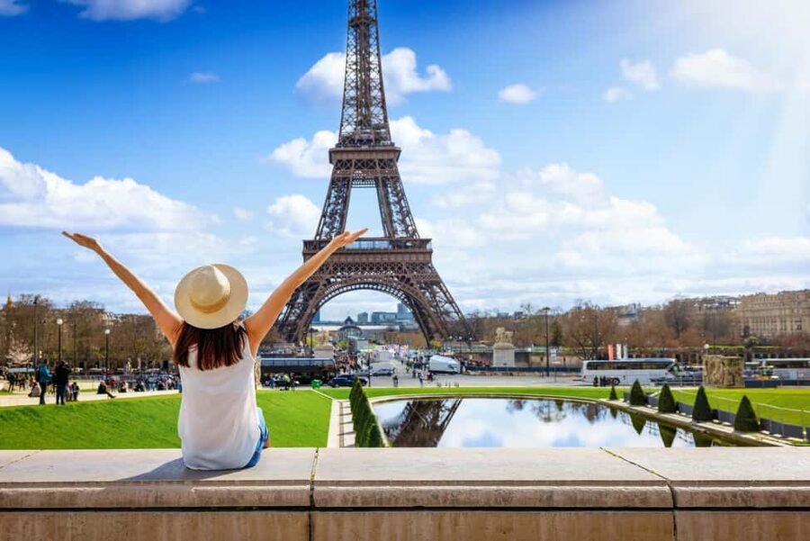 Paris: Skip-the-Line Eiffel Tower and Trocadero Gardens Tour - Trocadéro Gardens Stops: Fountains, Sculptures, and Photo Angles