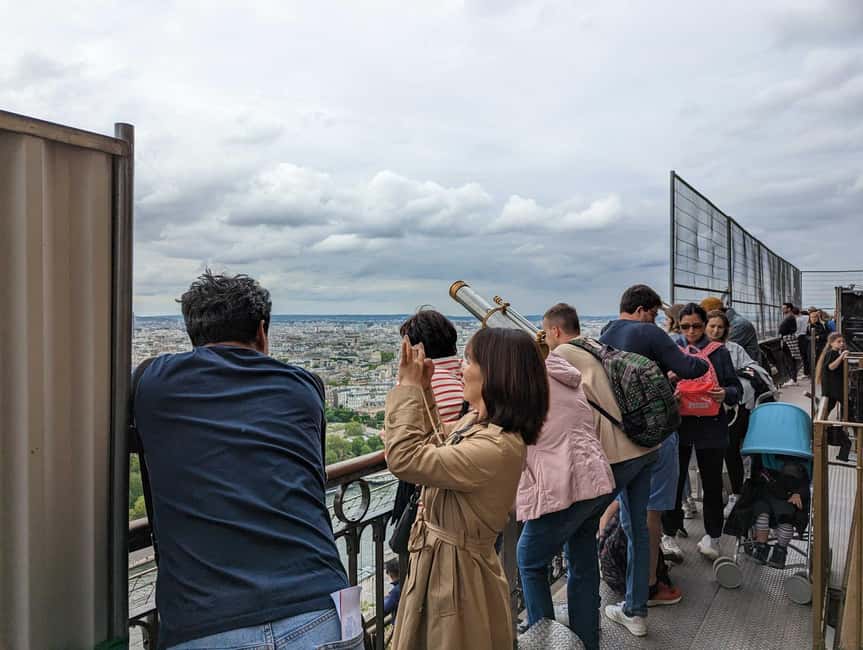 Paris: Skip-the-Line Eiffel Tower and Trocadero Gardens Tour - How the Skip-the-Line Part Really Works at the Eiffel Tower