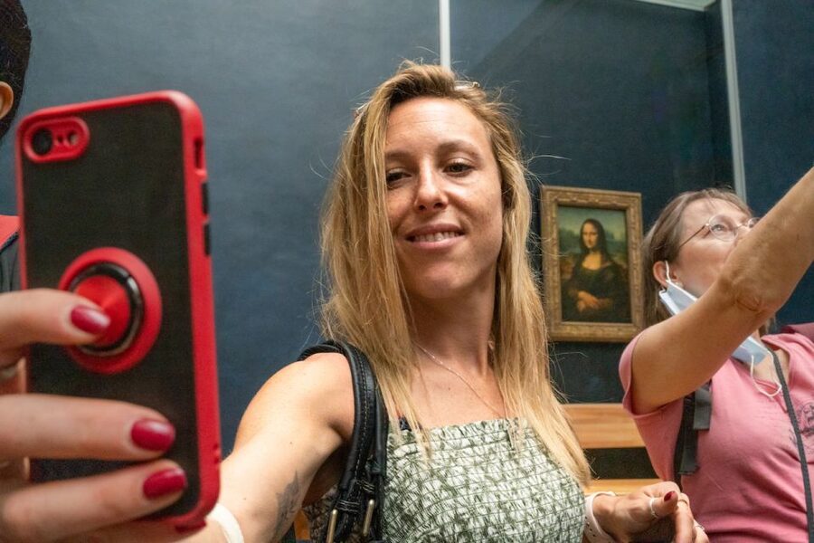Paris: Skip-the-Line Louvre Highlights Guided Tour - Small Group Size That Actually Changes the Day