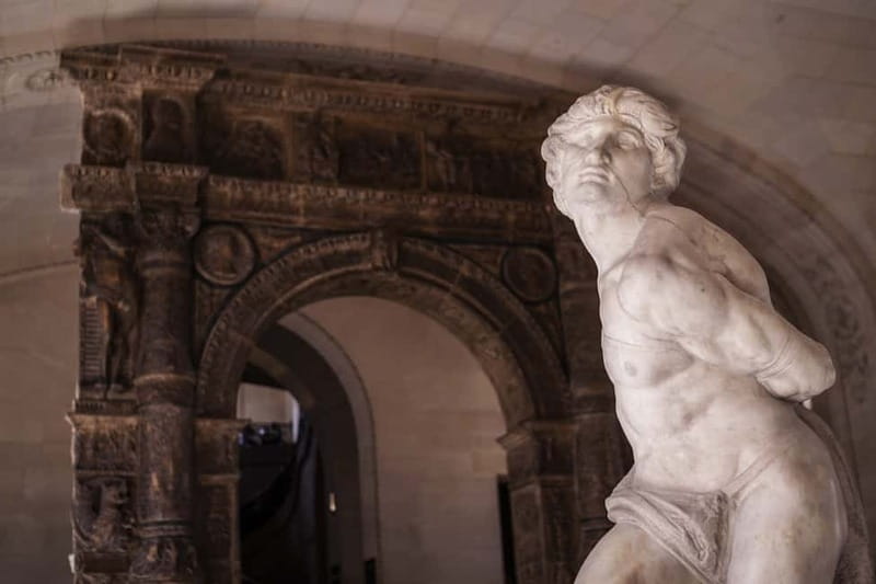 Paris: Skip-the-Line Louvre Highlights Tour with Mona Lisa - Stop by Mona Lisa, Without Getting Trapped by the Crowd