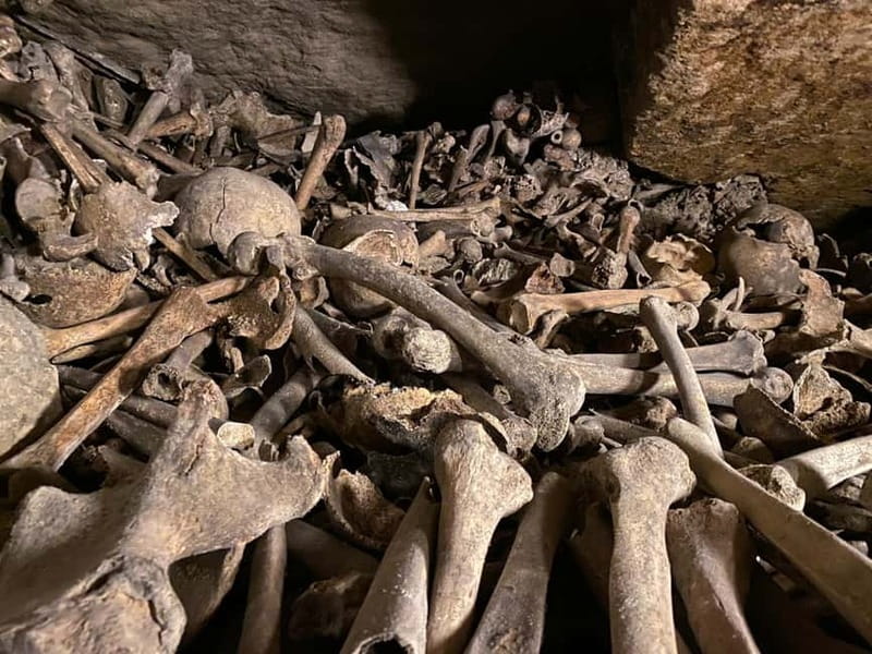Paris: Small-Group Catacombs Tour with Skip-the-Line Entry - Crypt of the Passion and The Barrel: the stop you’ll remember