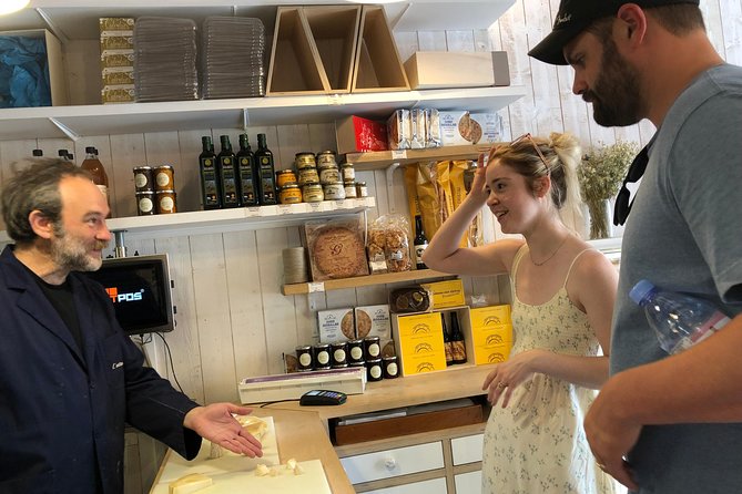 Paris South Montmartre Gourmet French Flavors Tasting Food Tour - Guide style and how it shows up in your experience