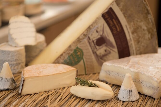 Paris St Germain Food Tour with Cheeses, Foie Gras, Wines & More - Stop One, Saint-Germain-des-Prés Streets and the Food Story Behind Them