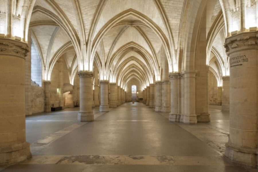 Paris: Ste-Chapelle, Conciergerie, Notre Dame Private Tour - Best reasons to choose this private Île de la Cité tour