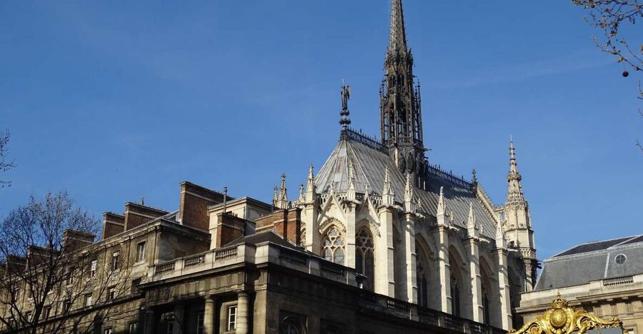 Paris: Ste Chapelle, Conciergerie Private Guided Tour +Entry - Conciergerie: from royal rooms to revolutionary prison stories
