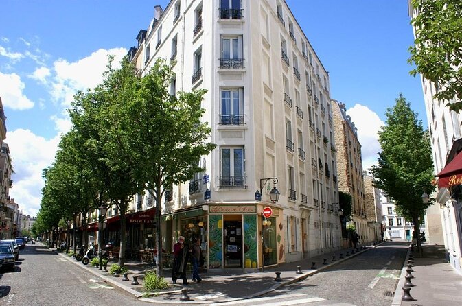 Paris: Street Art Tour with a Street Artist Guide - Why a street-artist guide makes street art click