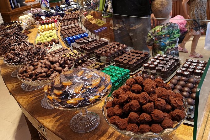 Paris Sweet & Chocolate Family Treasure Hunt - Saint-Germain-des-Prés sweet route: why this area is a smart choice