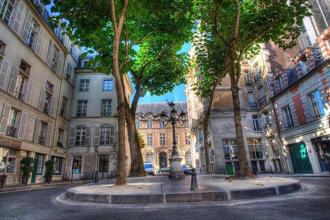 Paris Sweet Stops - Meeting at Place Henri Mondor and pacing yourself