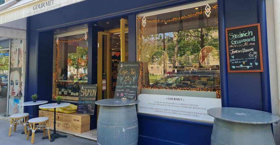 Paris: Tasting of 3 Wine and 3 Cheese - Setting and Location: Near Invalides, Walkable from the Eiffel Tower