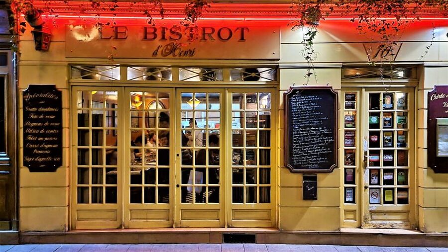 Paris: The French Food Highlights Tour - The Pace and Group Style: Relaxed, Private, and Built for Conversation