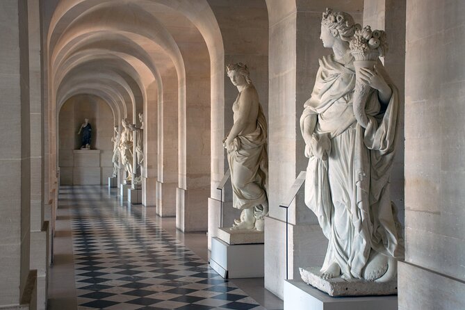 Paris to Versailles Tour: Private Guide & Transport included - Private Guide Customization: Why This Format Works