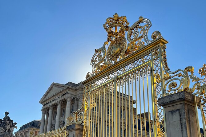 Paris to Versailles Tour: Private Guide & Transport included - The Palace of Versailles: Rooms That Make the History Feel Physical