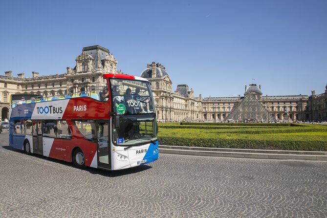 Paris Tootbus Kids Tour Sightseeing Live Guided Tour - Sylvie and the French kids-tour approach