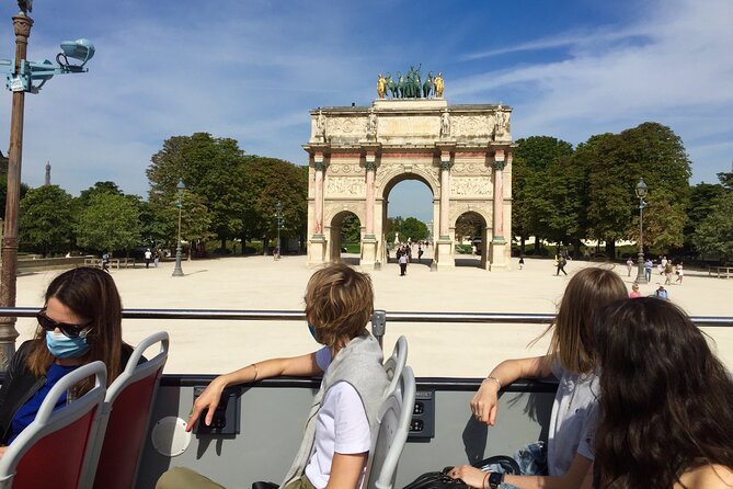 Paris Tootbus Must See Hop-on Hop-off Bus Tour with Seine River Cruise - Timing: how to avoid getting squeezed by Paris traffic