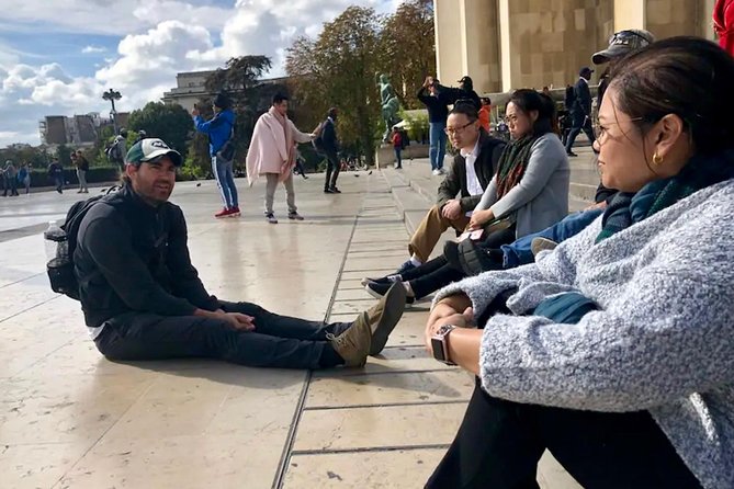 Paris Top Sights Half Day Walking Tour + Wine Tasting Experience - Your half-day Paris circuit: fast orientation, not museum time